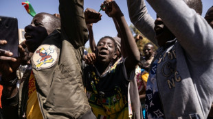 El presidente derrocado de Burkina se encuentra "bien físicamente"
