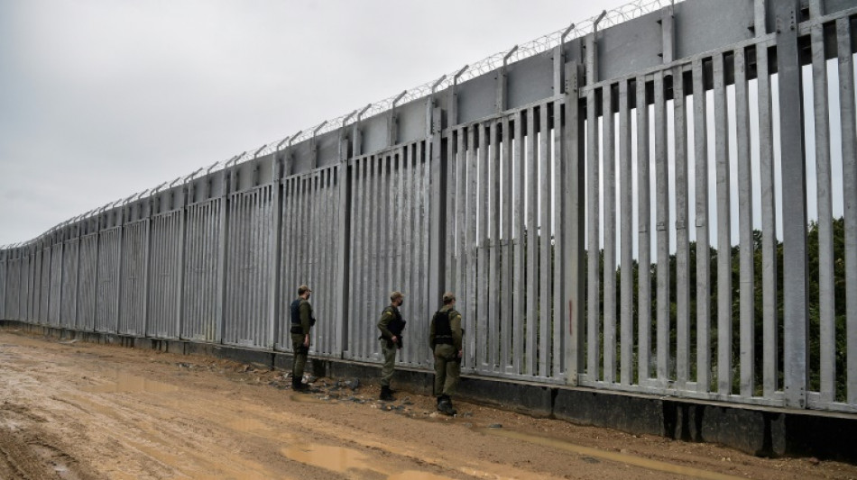 Mueren cinco migrantes y un conductor griego en un choque cerca de la frontera greco-turca