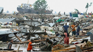 Nueve muertos y un millón de evacuados en Bangladés por el ciclón Sitrang