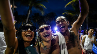 Miami Beach slaps curfew on spring break after shootings