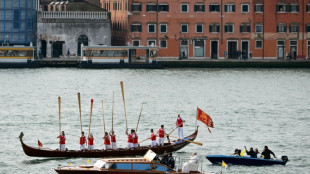 Papa Francisco preside missa para multidão em Veneza, sua primeira viagem em meses