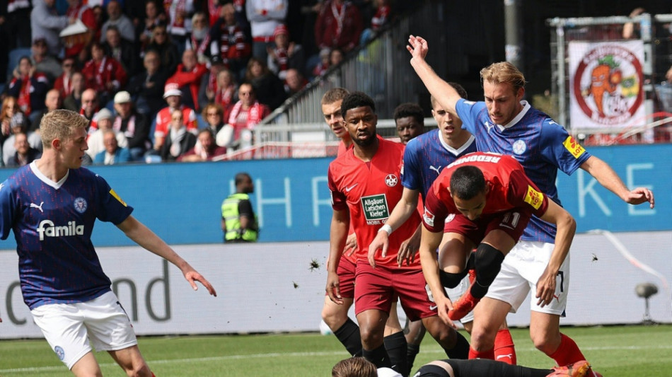 Fortuna und Kiel patzen, HSV hofft: Spannung im Aufstiegsrennen