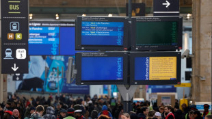 El tráfico de la mayor estación de trenes de París se reanuda tras el hallazgo de una bomba de la II Guerra Mundial