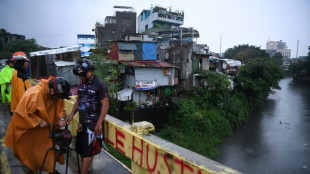 Philippines: 5 secouristes tués pendant le passage du typhon Noru