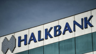 Banco turco acusado de violar sanções contra o Irã sofre revés judicial nos EUA