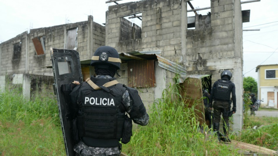 Ecuador declara estado de excepción en 7 de las 24 provincias por escalada de violencia