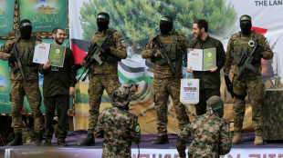 Hamas diz que trégua está em perigo após adiamento da libertação de prisioneiros