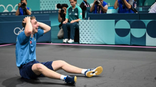 China's world no.1 loses at Olympics after table tennis bat broken