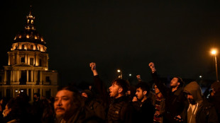 "Be water", la imprevisible táctica de los manifestantes en París