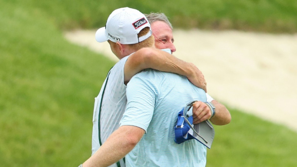 Springer sizzles with 59 to lead John Deere Classic