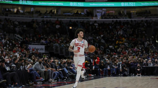 Lonzo Ball to undergo knee surgery, out 6-8 weeks: Bulls