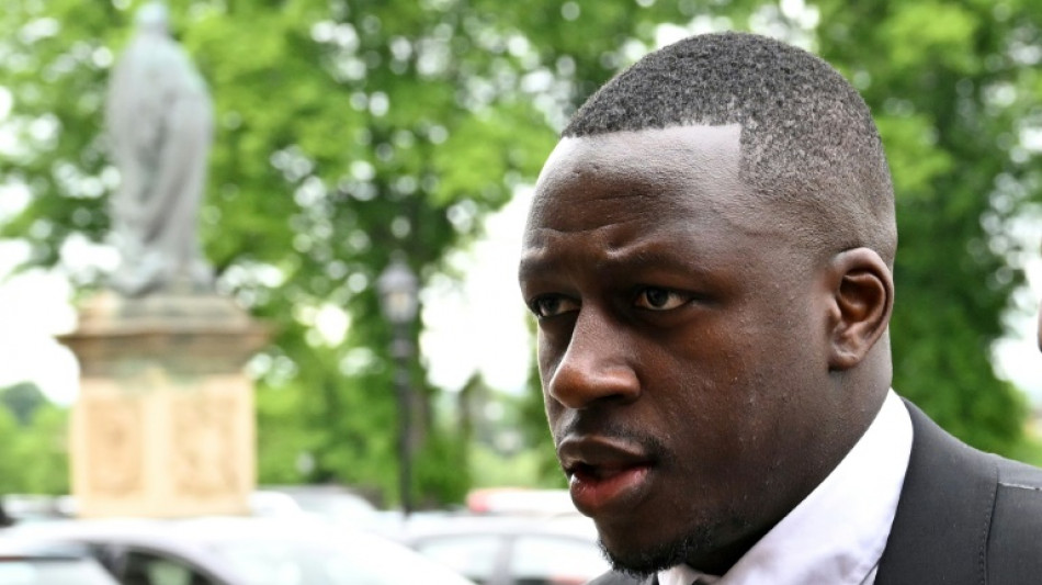 Foot: Benjamin Mendy plaide non coupable de viols au Royaume-Uni