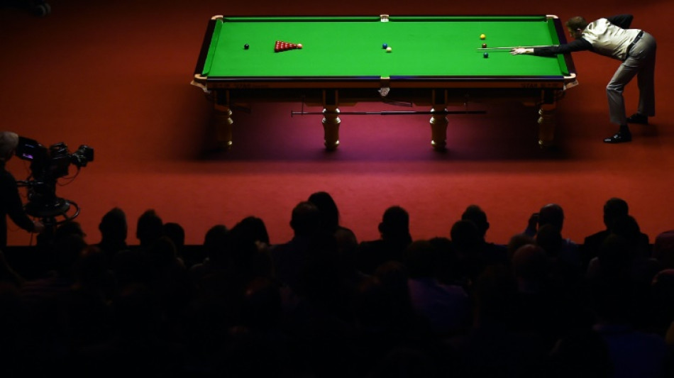 World Snooker Championship venue 'smells', says Iran's Vafaei