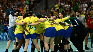 Brasil vence Angola e vai às quartas no handebol feminino dos Jogos de Paris