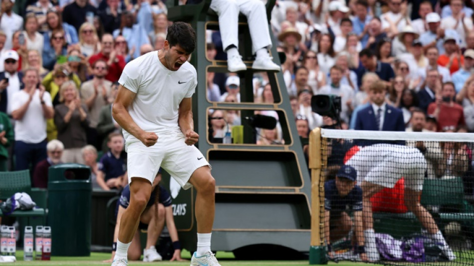 Alcaraz, Sinner into Wimbledon last-eight as tearful Keys quits