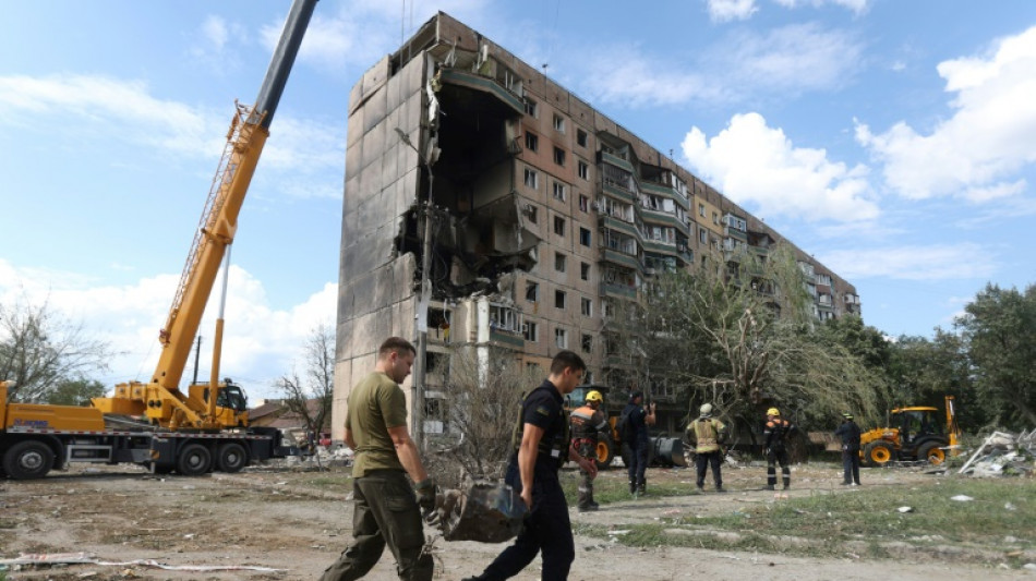 Cinco muertos en el centro de Ucrania por un ataque de Rusia, que intensifica bombardeos