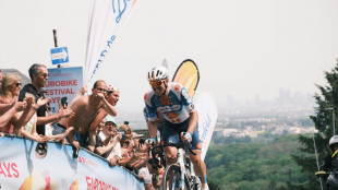 Belgier Van Gils gewinnt Radklassiker Eschborn-Frankfurt