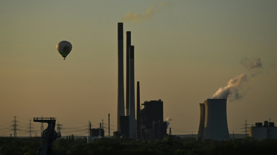 Überraschender Dämpfer für Industrieproduktion im Mai - Aufschwung nicht in Sicht