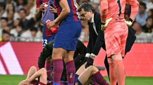 Barca's De Jong to miss end of season with ankle sprain - reports