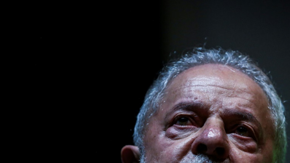 Lula pasa por una intervención en la laringe y recibe el alta en Sao Paulo