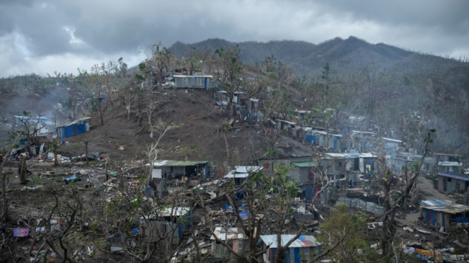 Un camión de cuidados itinerantes recorre Mayotte tras el ciclón Chido