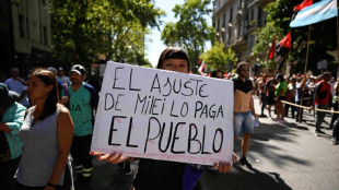 Sindicatos de Argentina hacen la primera demostración de fuerza contra las reformas de Milei