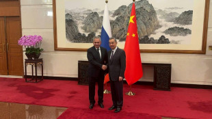 China e Rússia devem lutar contra política de 'contenção' do EUA, afirma Shoigu