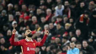 Liverpool vence Lille (2-1) e se classifica para as oitavas da Champions