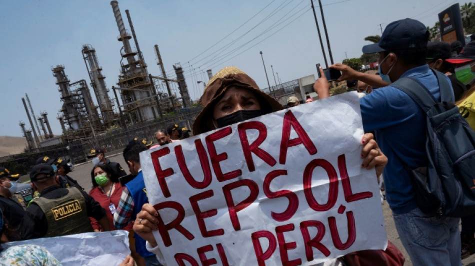 Justicia de Perú admite demanda contra española Repsol por USD 4.500 millones