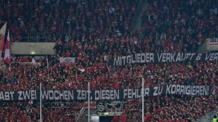 VfB-Machtkampf: Fans schalten sich via Banner ein