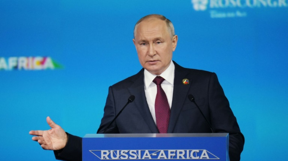 Putin abre la cumbre Rusia-África con una promesa de granos gratis para seis países