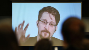 Poutine accorde la nationalité russe au lanceur d'alerte Edward Snowden