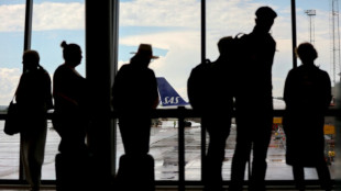 Viajeros adoptan nuevos hábitos por teletrabajo y las aerolíneas celebran