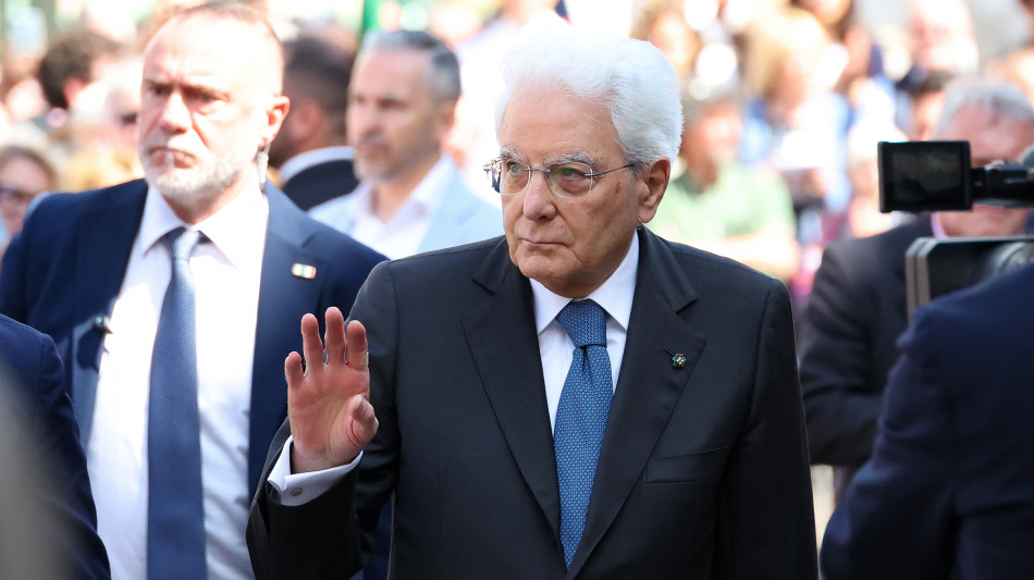 Mattarella, oggi la Repubblica è piazza della Loggia