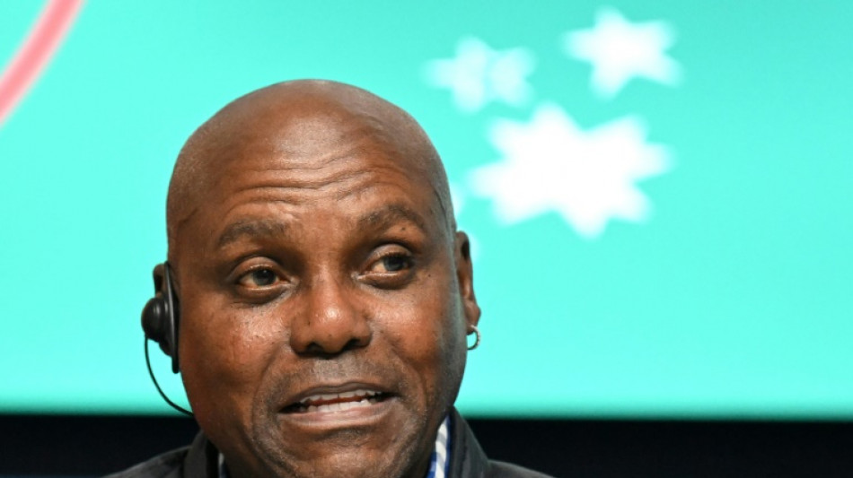 Carl Lewis y Mike Powell sobre la resistencia de sus récords: "Es embarazoso"