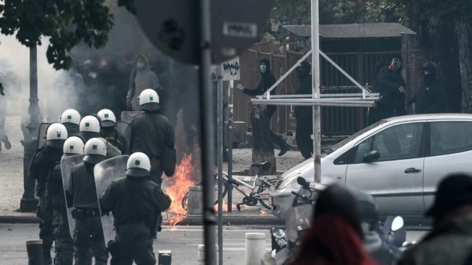 Brief clashes at Greek price hike protests