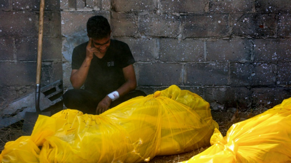 Los rescatistas encuentran decenas de muertos en Ciudad de Gaza tras incursiones de tropas israelíes