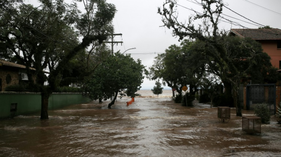 Inondations au Brésil: le président Lula reporte un voyage au Chili