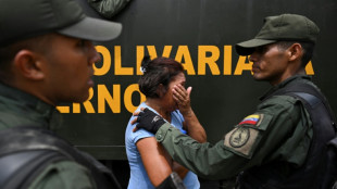 Venezuela faz operação para retomar controle de prisão comandada pelo crime