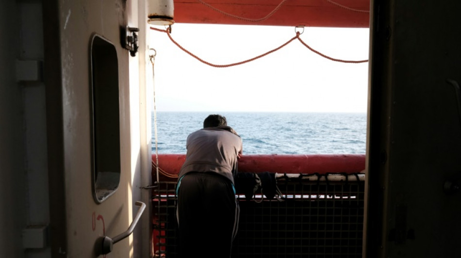 Sur un navire-ambulance en Méditerranée, les rêves et les drames des migrants