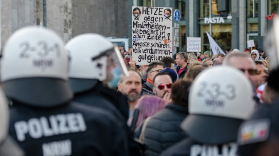 Großeinsatz in Sachsen: Polizei verhindert rechtsextremes Konzert