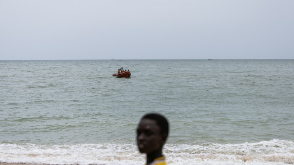 Encuentran 30 cadáveres en una barca a la deriva frente a las costas de Senegal