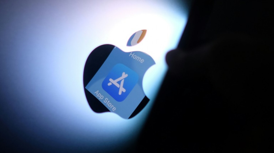 La UE advierte a Apple que su App Store viola las normas de competencia