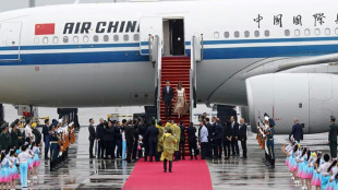 El presidente sirio visita China en busca de fondos para reconstruir su país