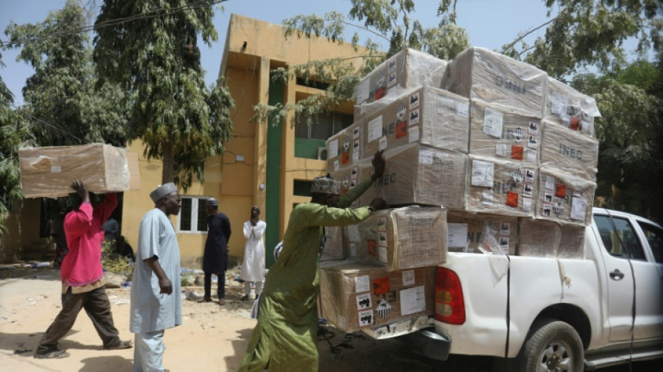 Nigeria celebra unas inciertas elecciones presidenciales en plena crisis económica