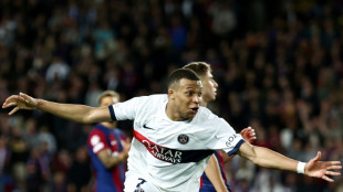 PSG closing on Ligue 1 title in treble bid