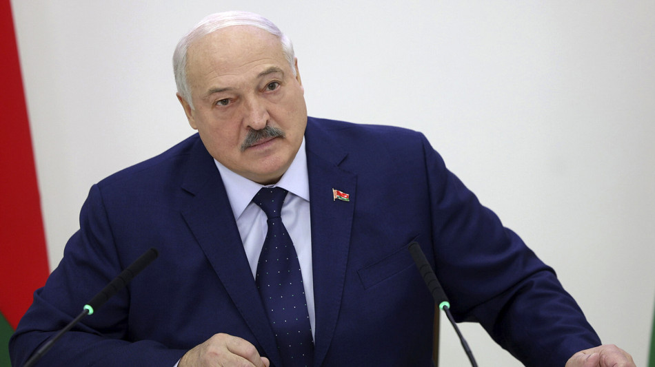 Exit poll, Lukashenko rieletto con l'87,6%