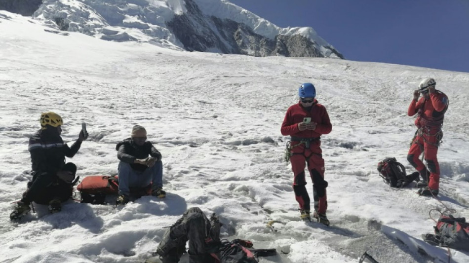 Hallan momificado a un estadounidense desaparecido hace 22 años en un nevado de Perú