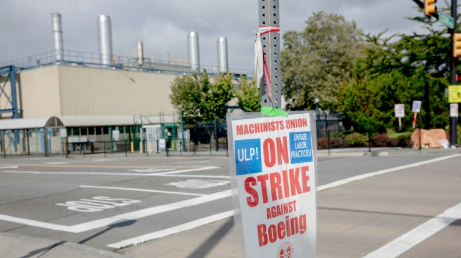 Boeing anuncia un paro técnico parcial para miles de empleados en medio de una huelga