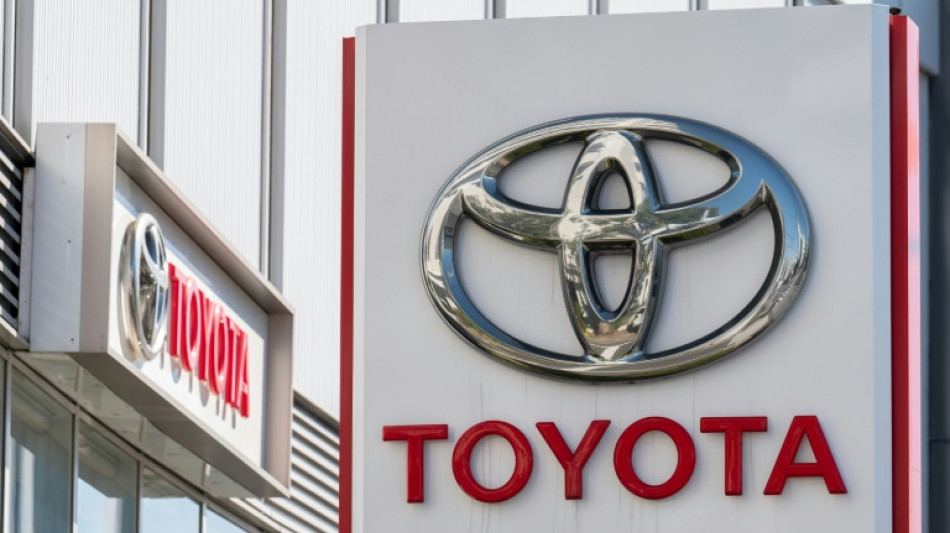 Japanese auto giant Toyota posts record net profit